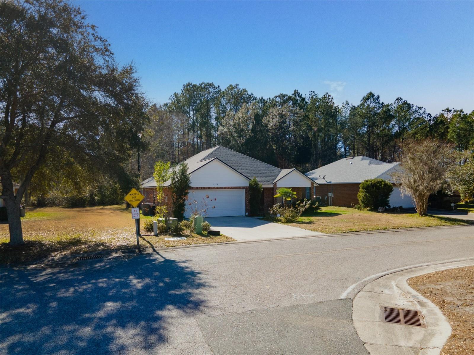 Image 4 of 51 For 1384 Indian Glen