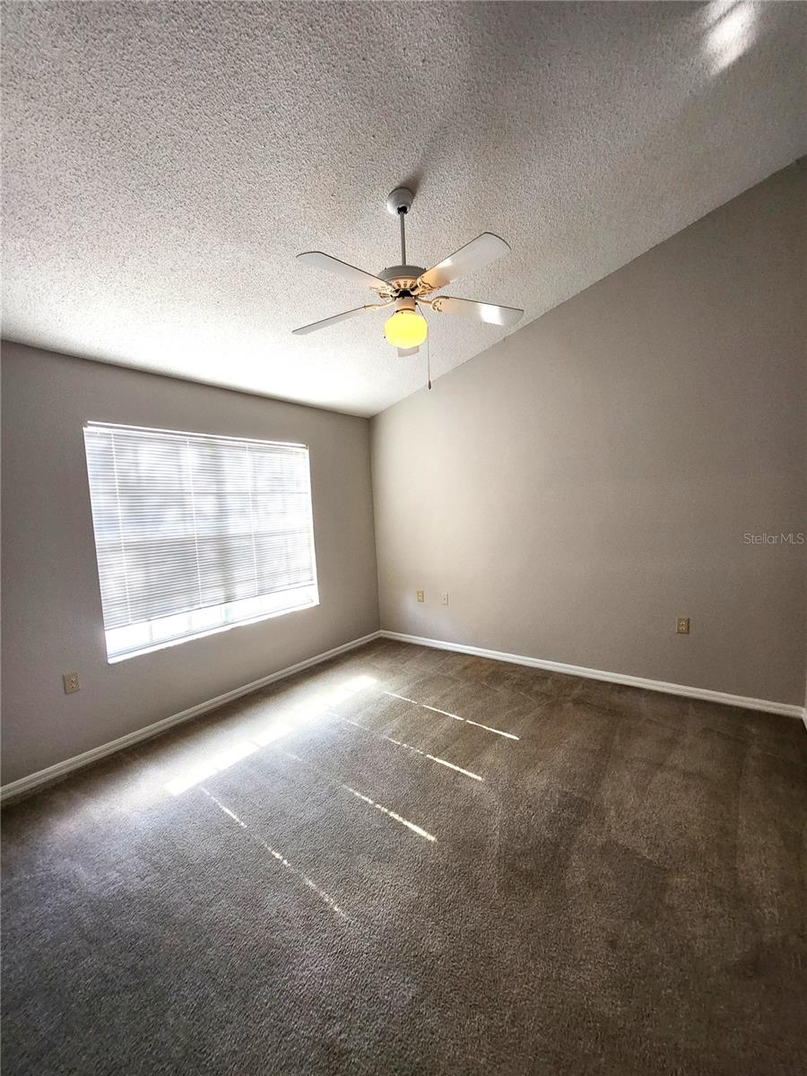 Image 12 of 31 For 10000 52nd Avenue 156