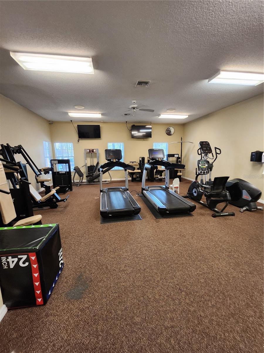 Image 29 of 31 For 10000 52nd Avenue 156