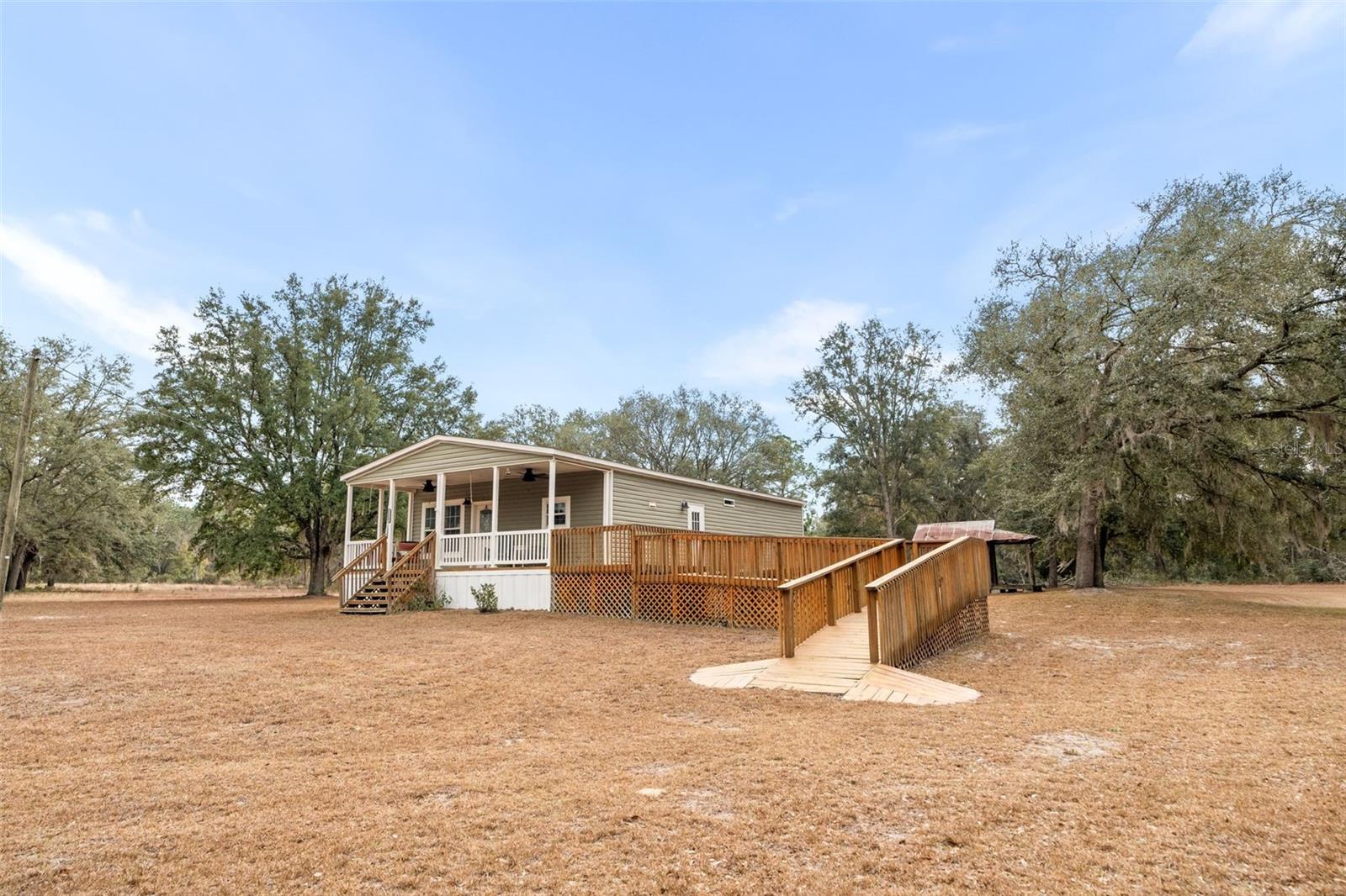 Image 32 of 58 For 3670 20th Avenue