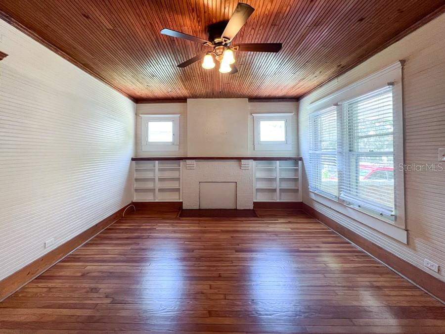 Image 3 of 27 For 115 7th Terrace