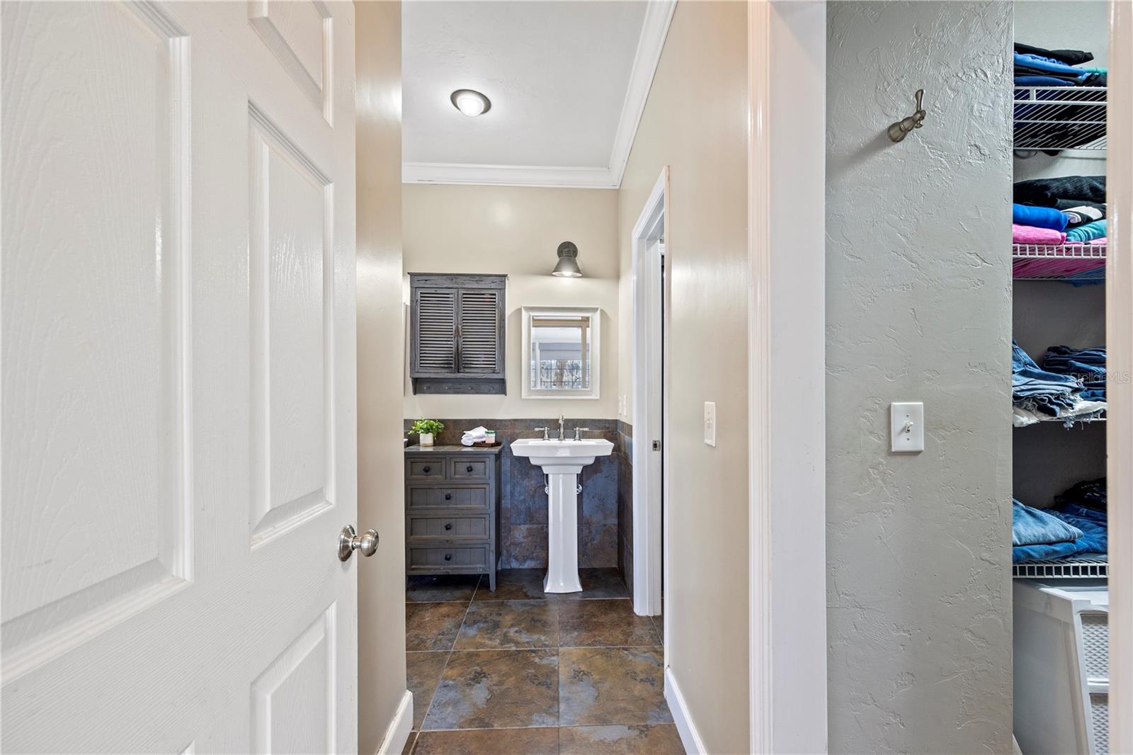 Image 18 of 100 For 10720 53rd Terrace