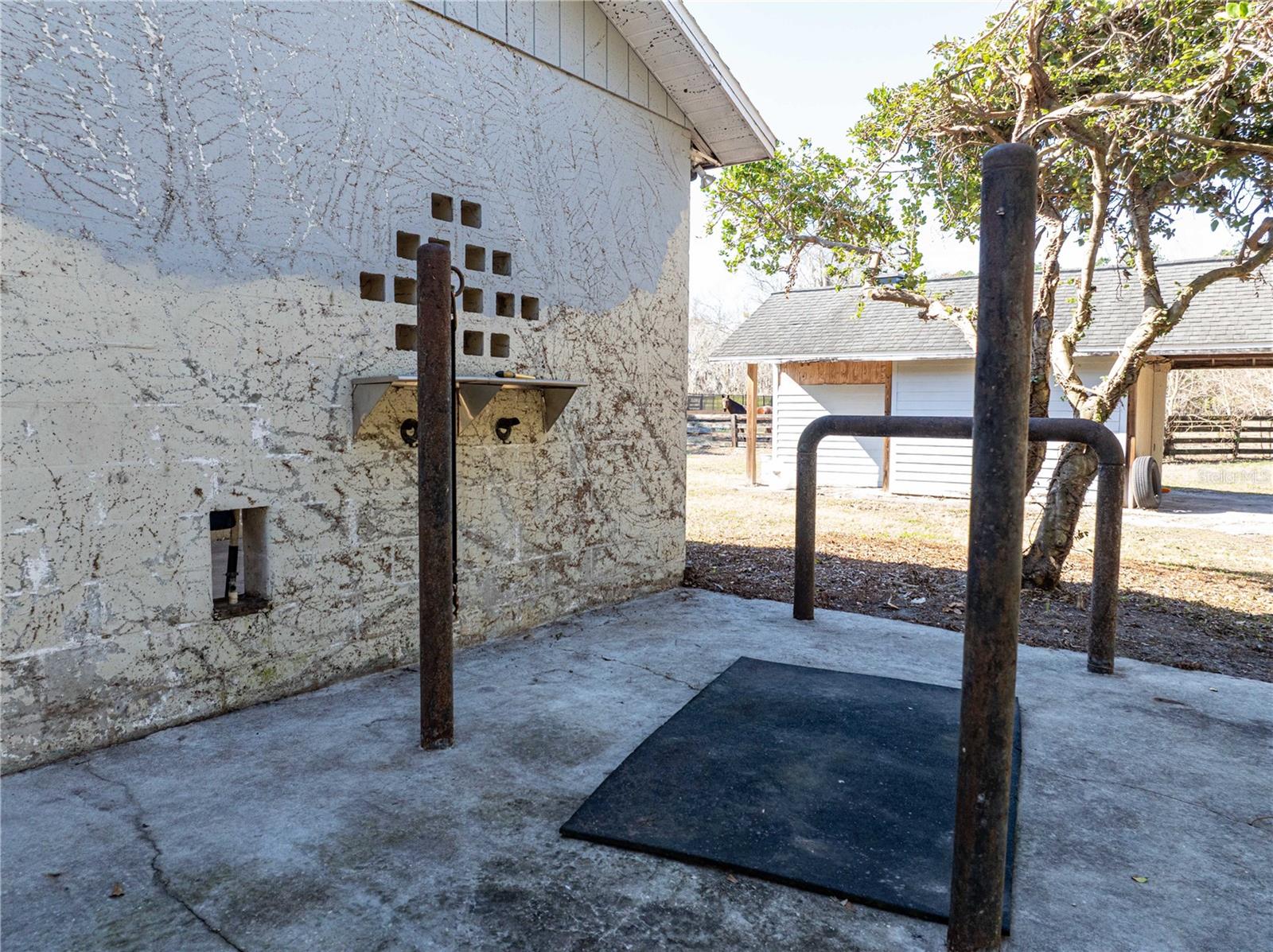 Image 56 of 100 For 10720 53rd Terrace