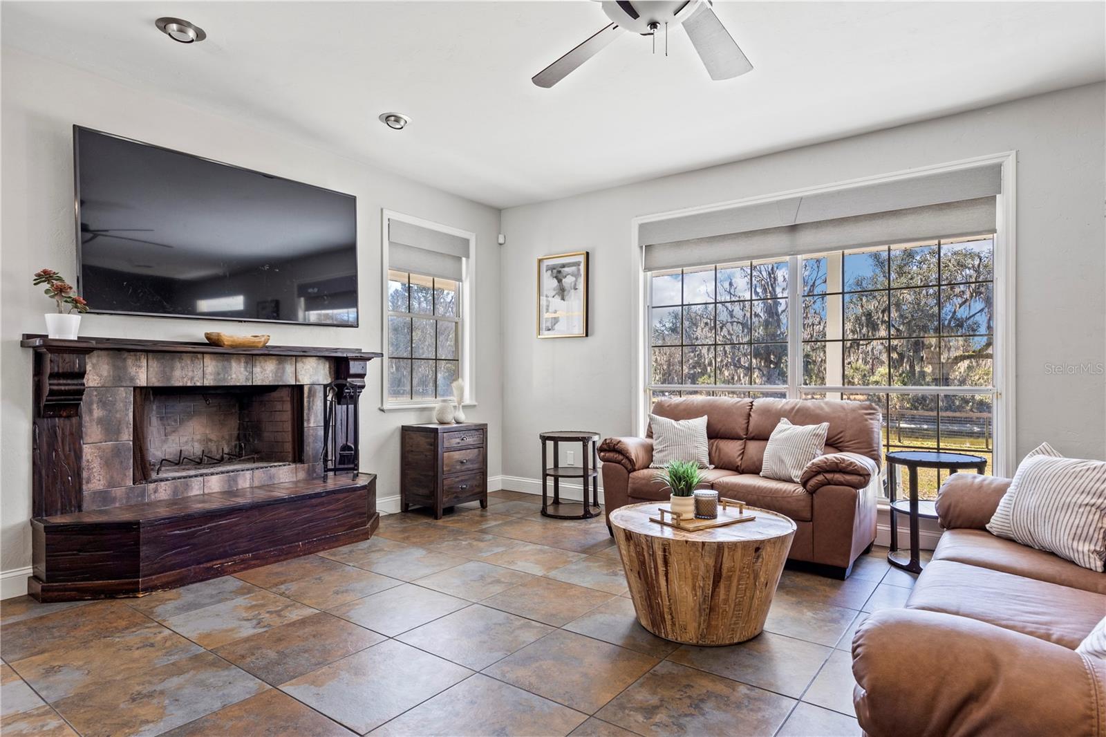 Image 7 of 100 For 10720 53rd Terrace