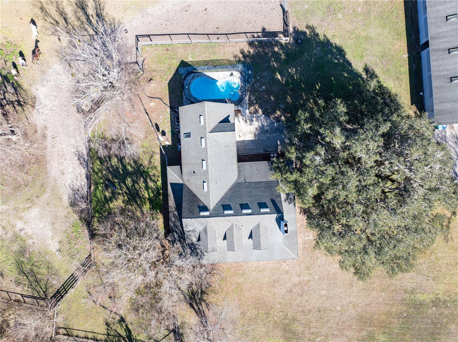 Image 98 of 100 For 10720 53rd Terrace