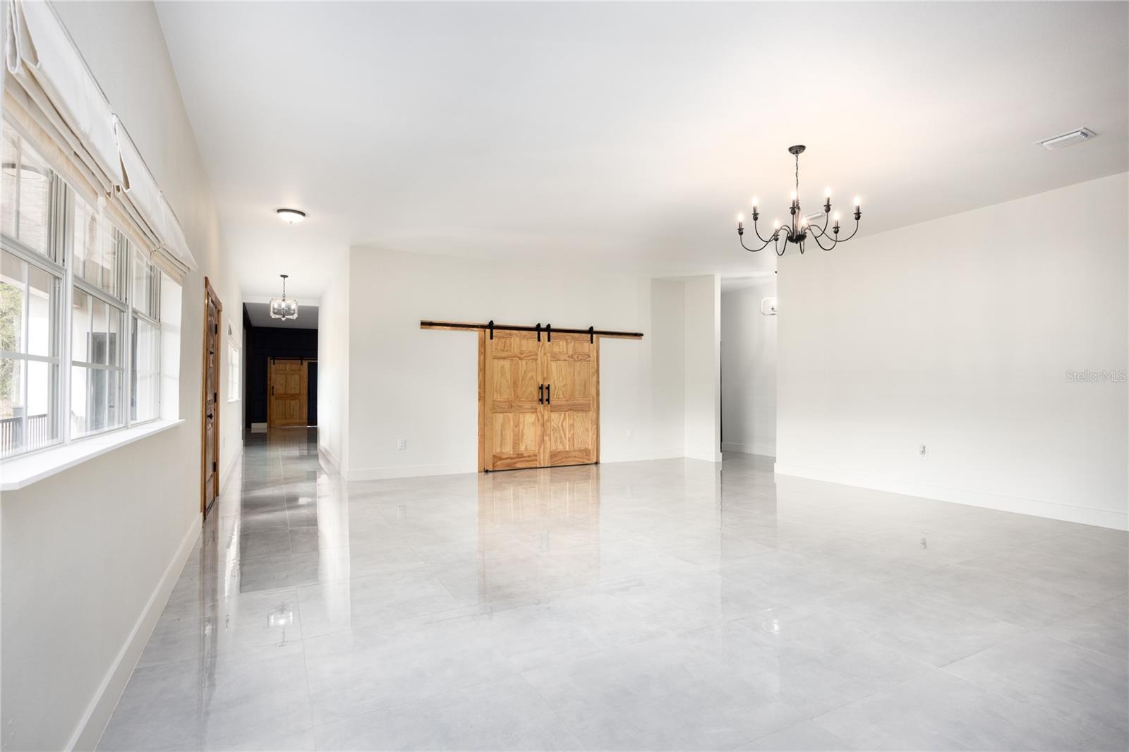 Image 13 of 89 For 12456 155th Place