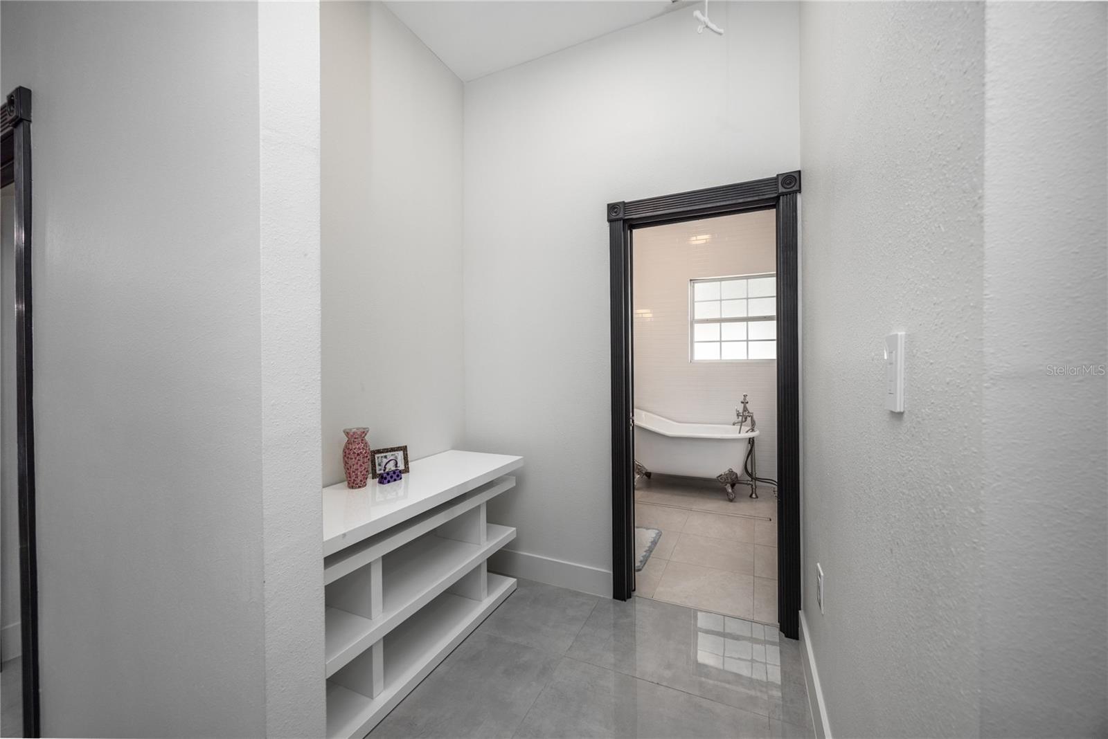 Image 27 of 89 For 12456 155th Place