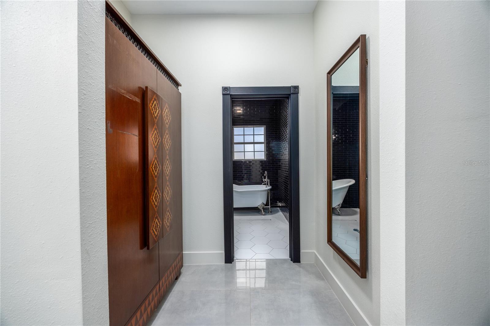 Image 32 of 89 For 12456 155th Place