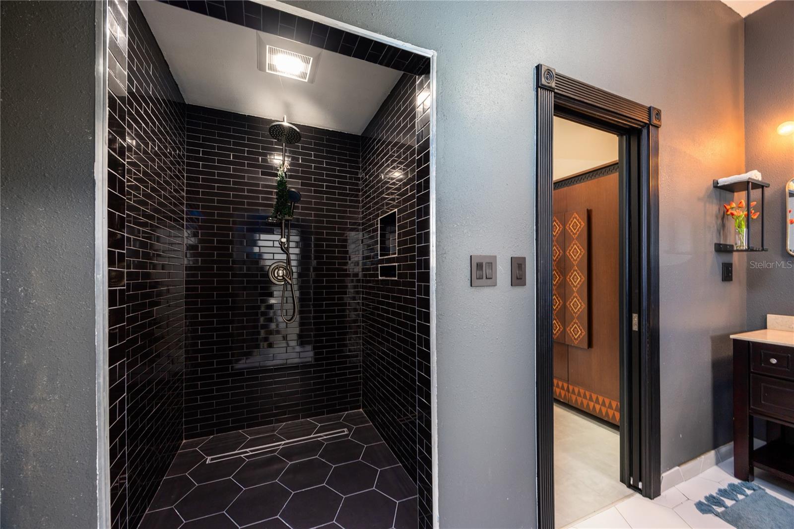 Image 34 of 89 For 12456 155th Place