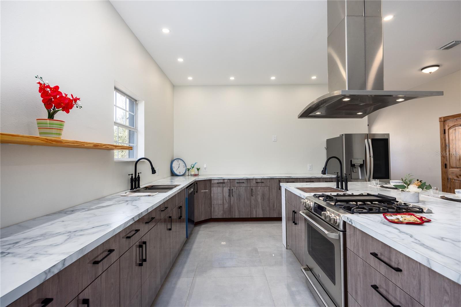 Image 45 of 89 For 12456 155th Place