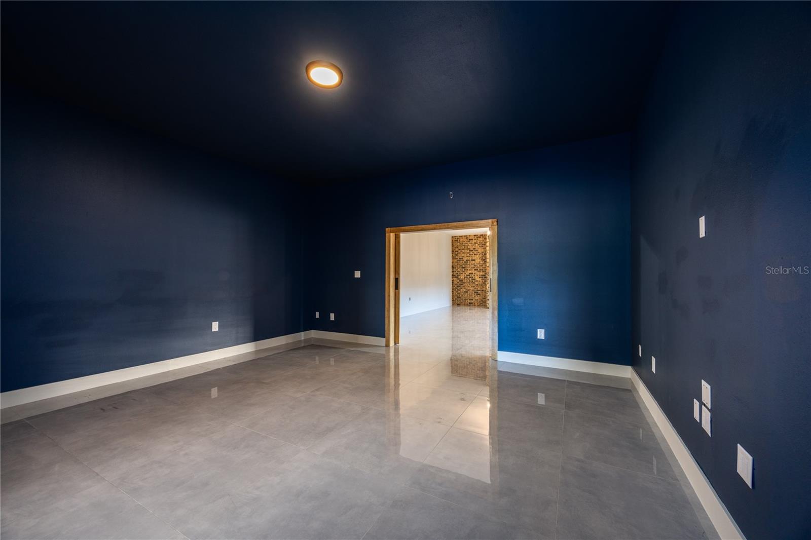 Image 53 of 89 For 12456 155th Place