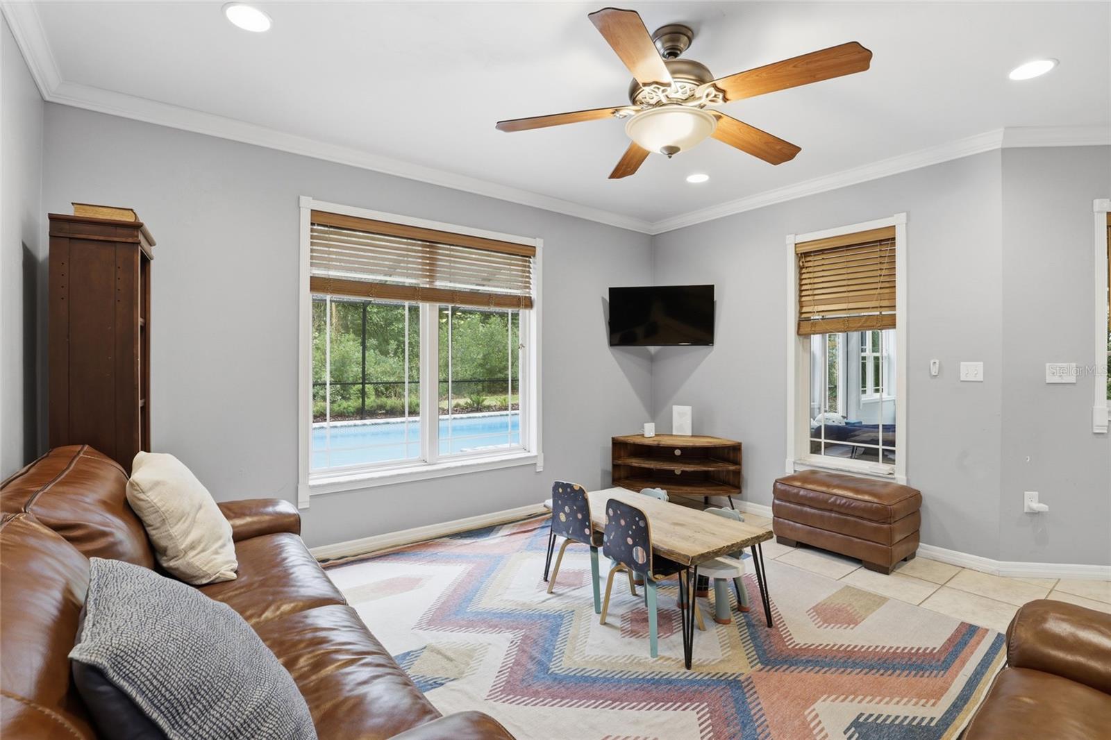 Image 20 of 46 For 1829 34th Street