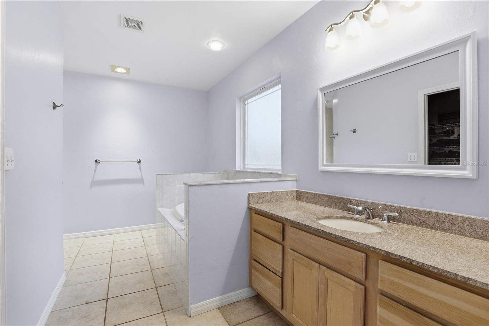 Image 25 of 46 For 1829 34th Street