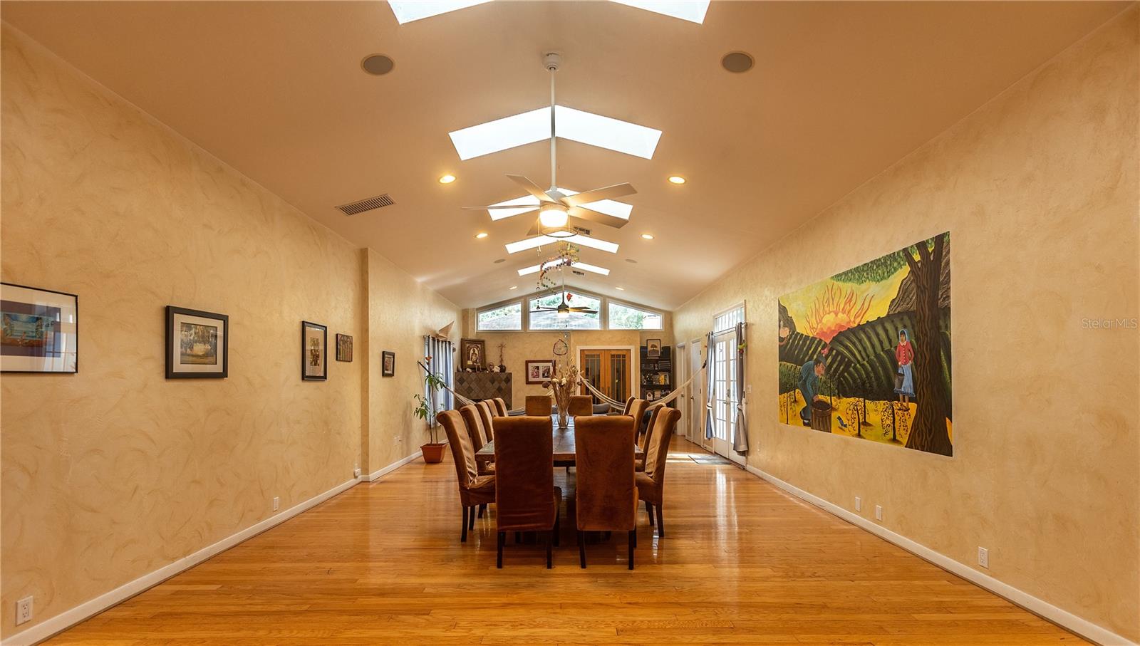 Image 8 of 40 For 2921 24th Terrace