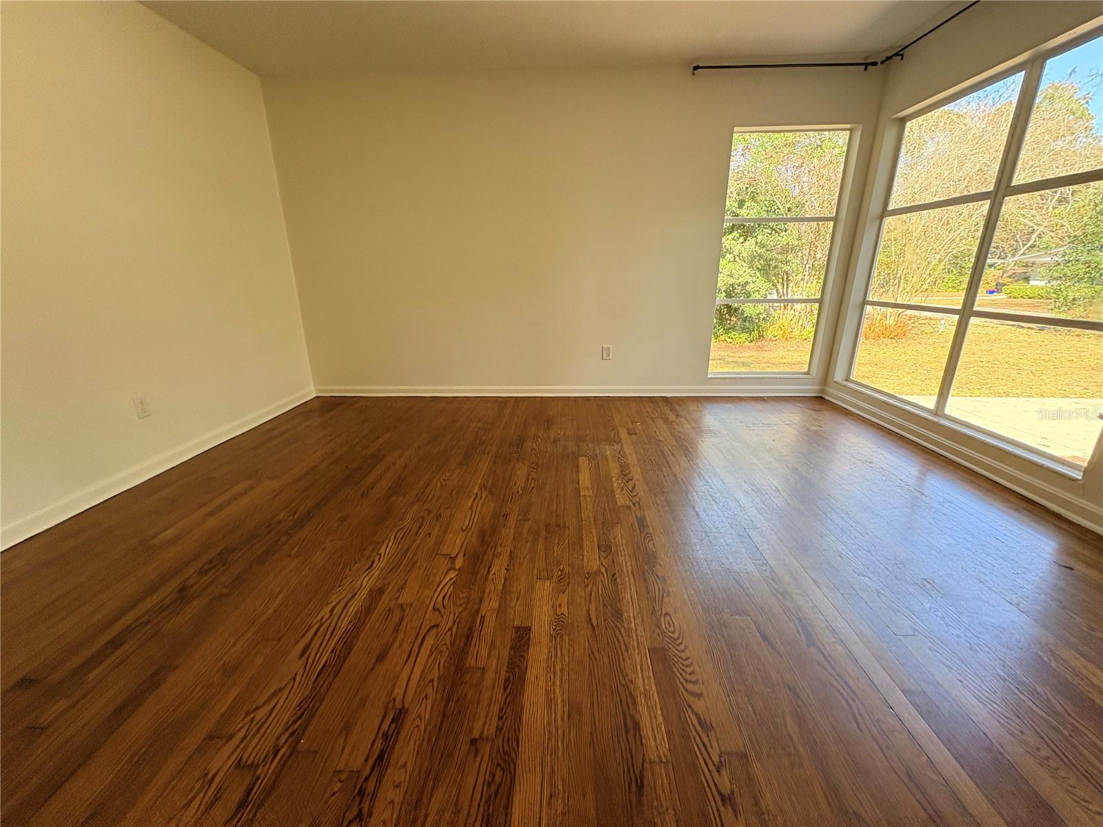 Image 2 of 8 For 538 35th Street