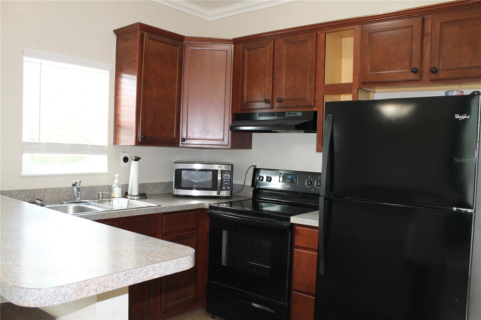 Image 12 of 39 For 11609 62nd Place