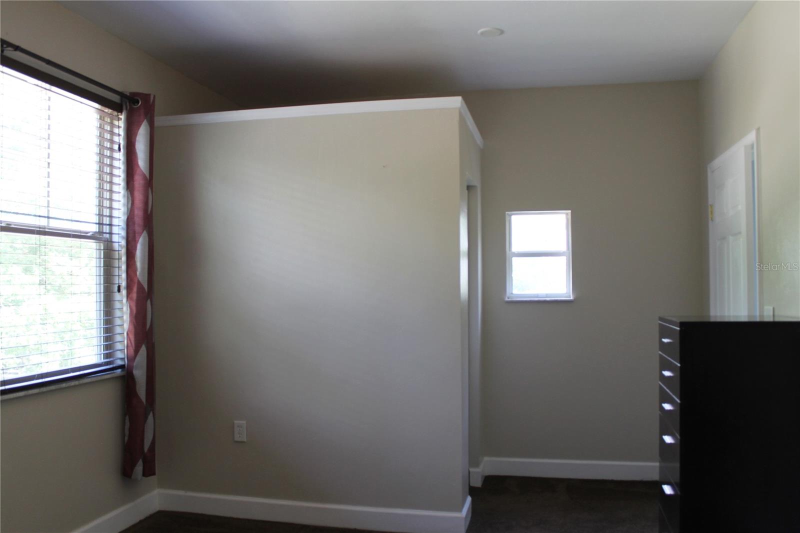 Image 27 of 39 For 11609 62nd Place