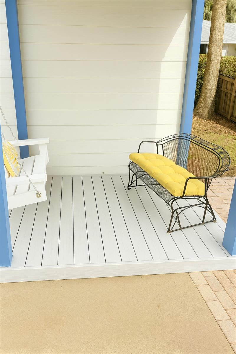 Image 4 of 39 For 11609 62nd Place