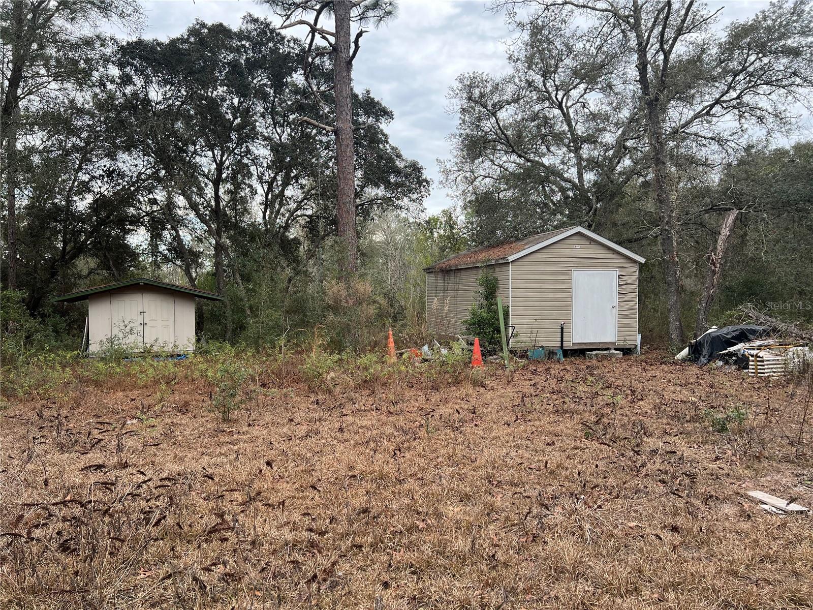 Listing photo id 31 for 20140 27th Street