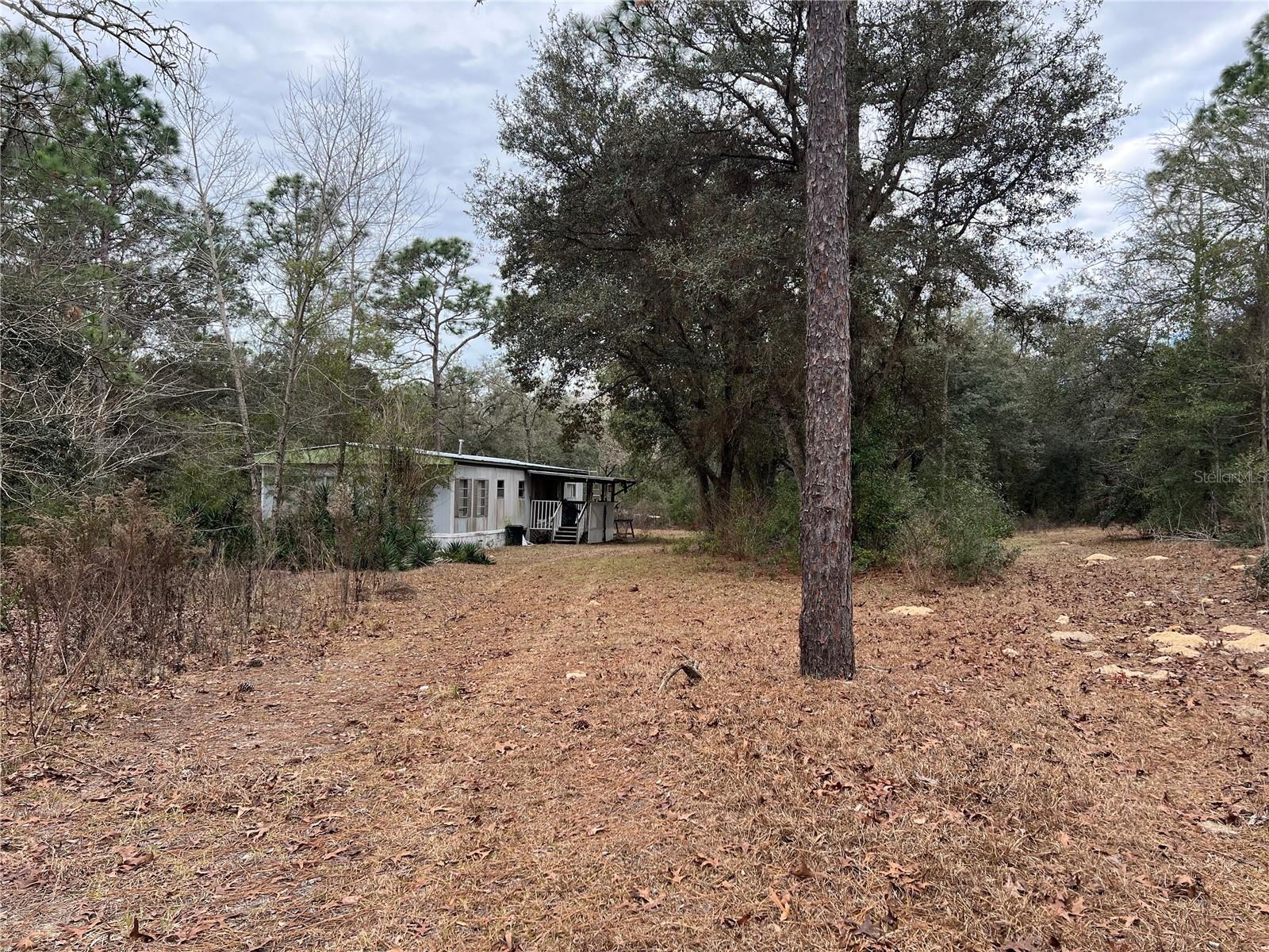 Listing photo id 44 for 20140 27th Street