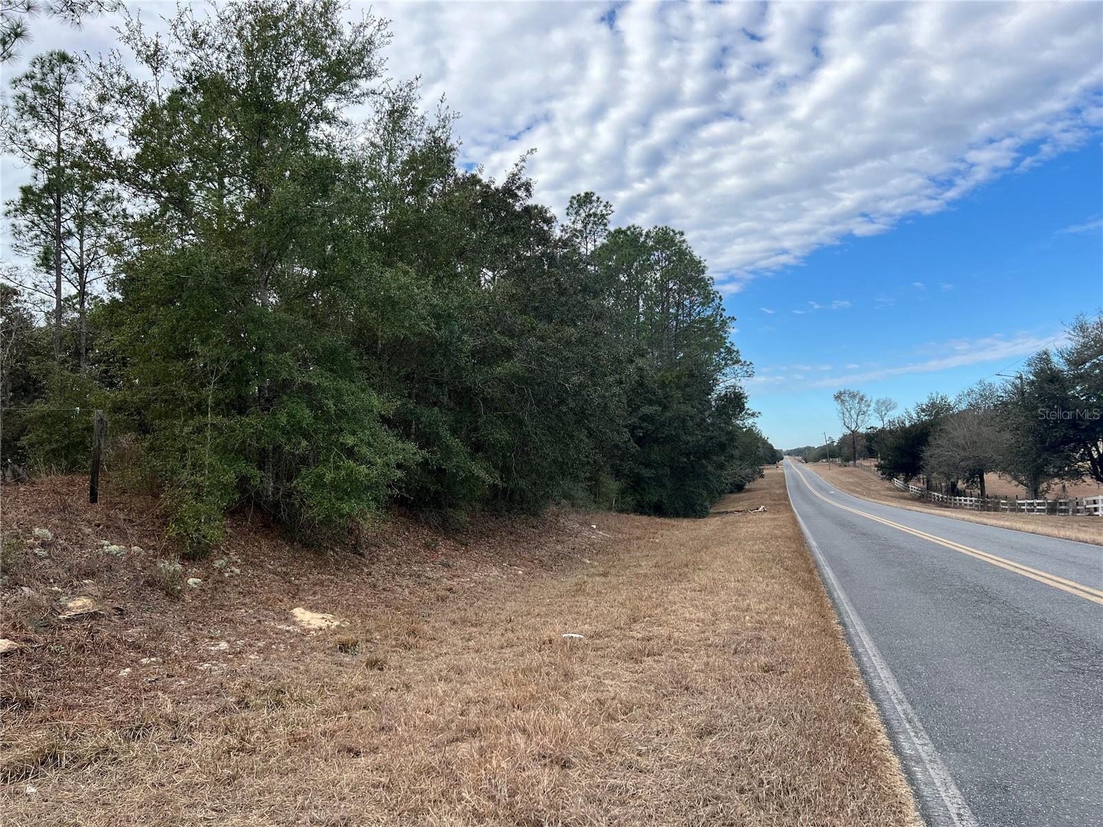 Listing photo id 59 for 20140 27th Street