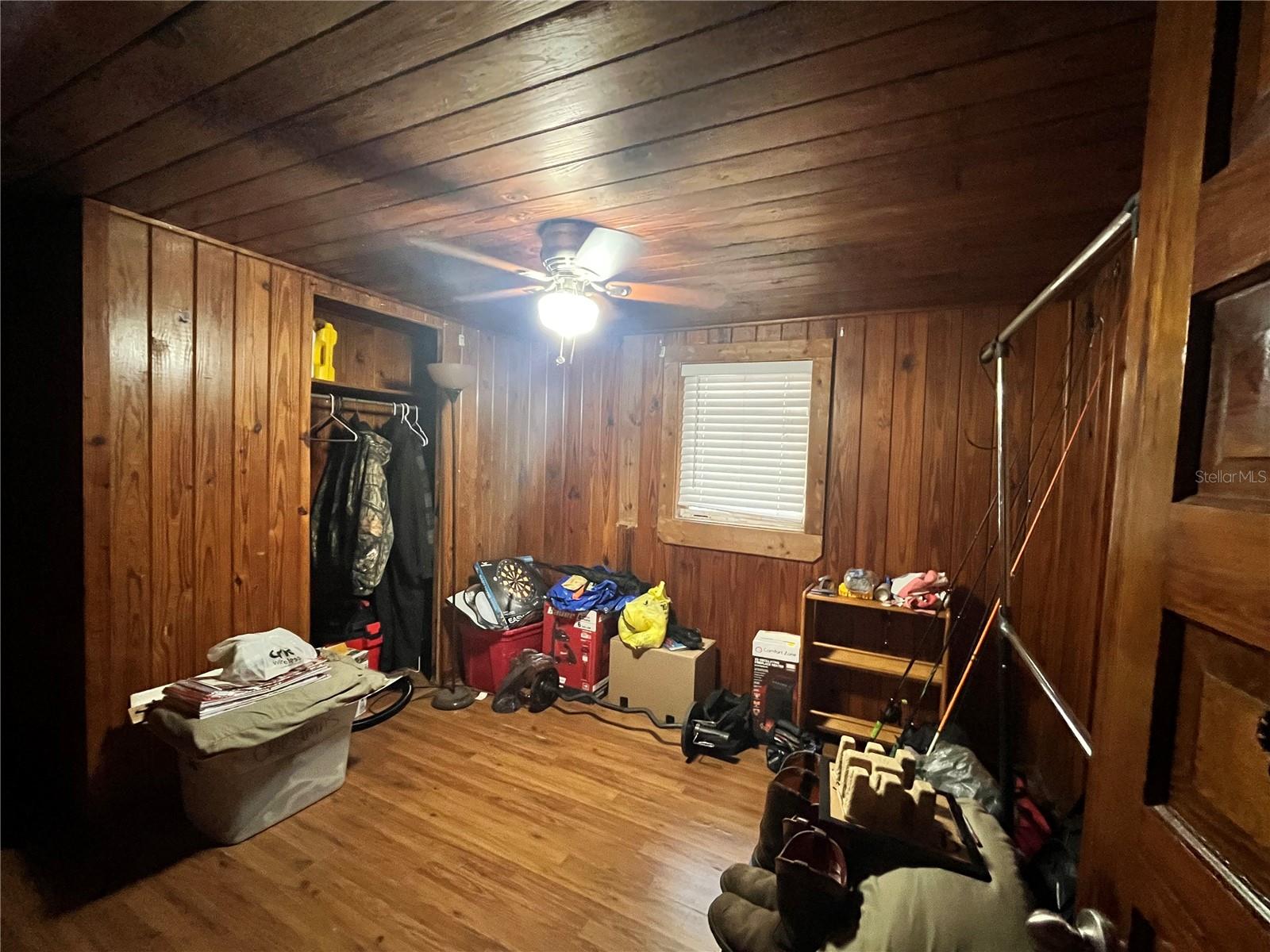 Image 10 of 15 For 10507 Prospect Avenue