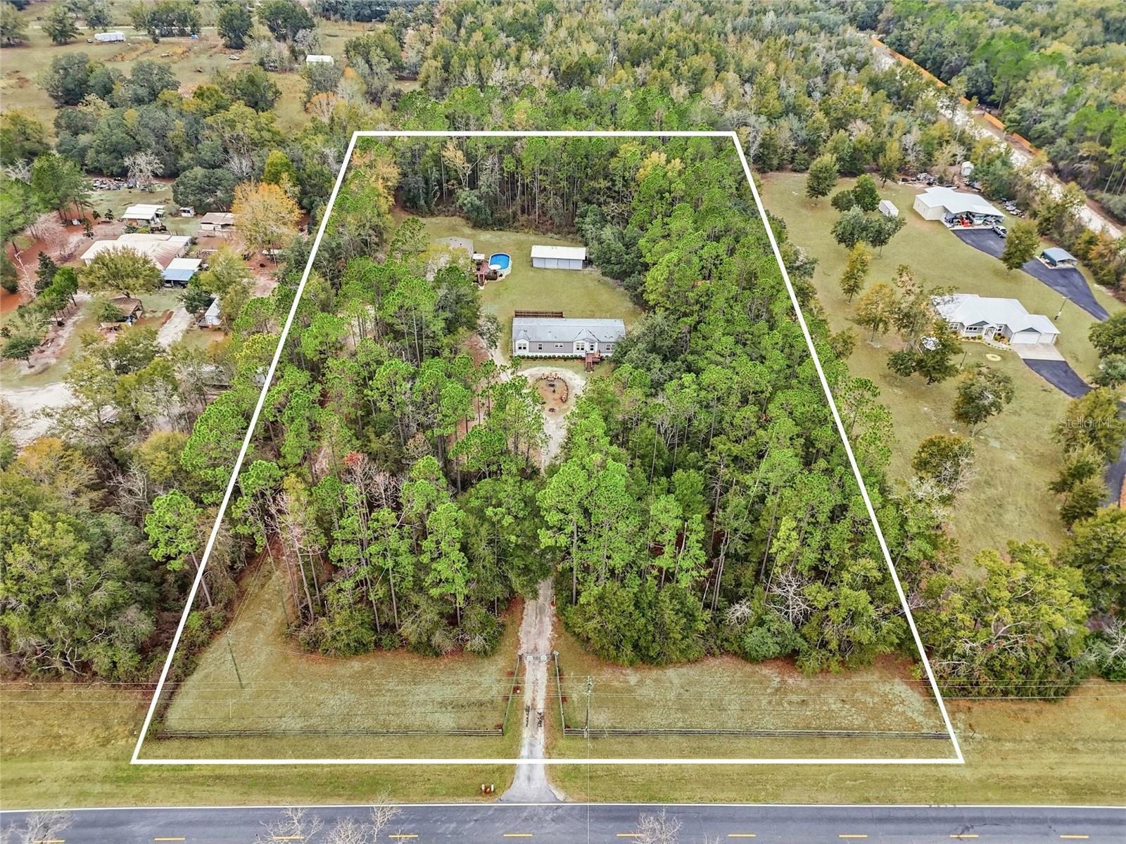 Image 2 of 55 For 11640 Tustenuggee Avenue