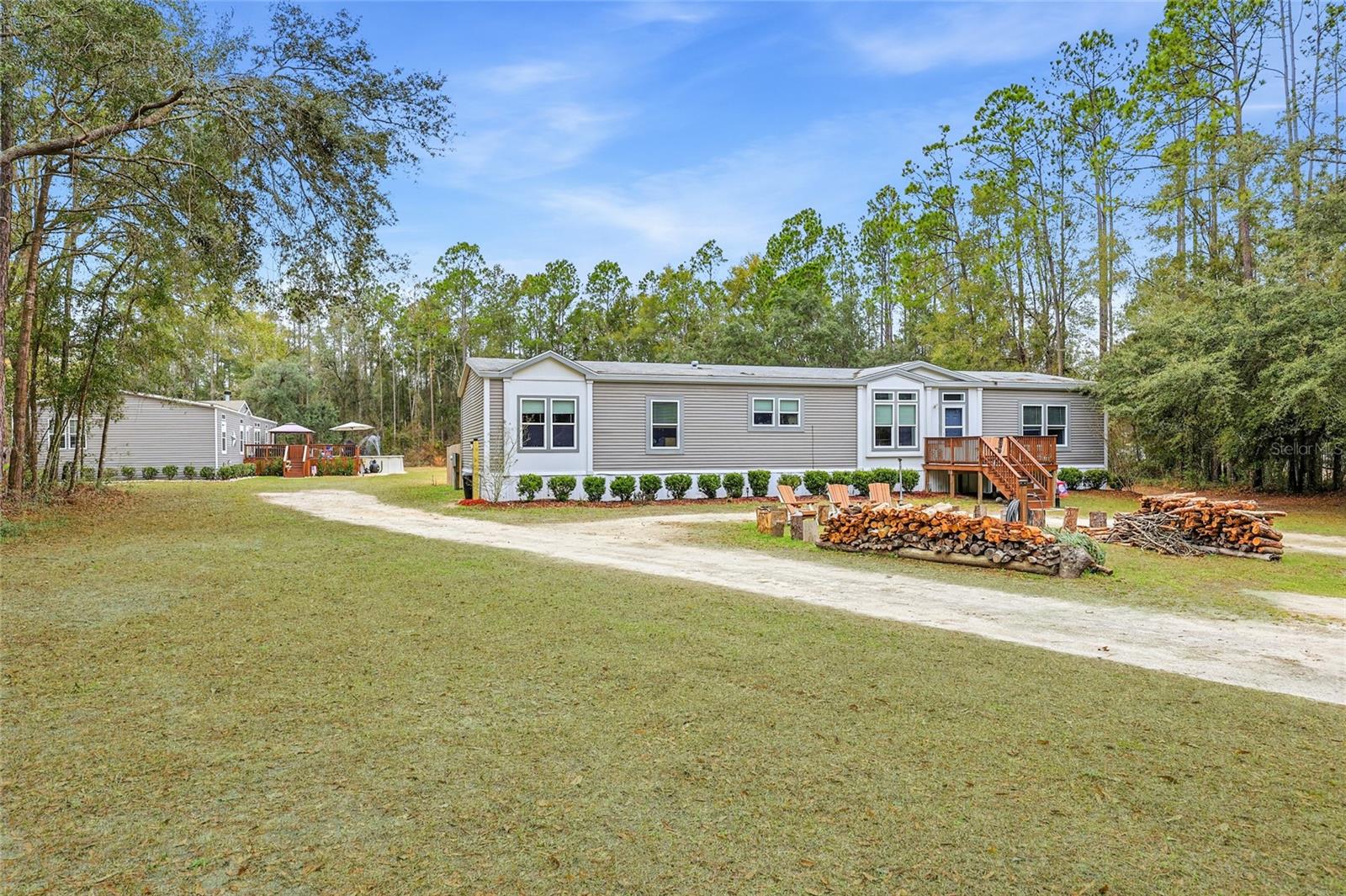 Image 8 of 55 For 11640 Tustenuggee Avenue