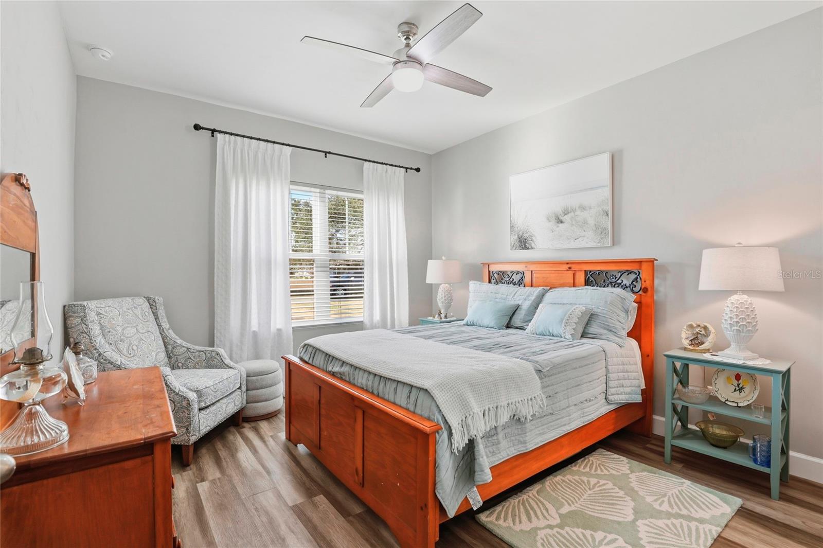 Image 18 of 47 For 9092 Maryann Drive