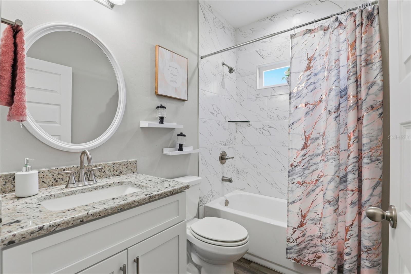 Image 20 of 47 For 9092 Maryann Drive