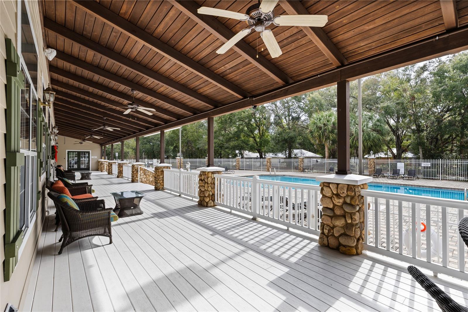 Image 39 of 47 For 9092 Maryann Drive