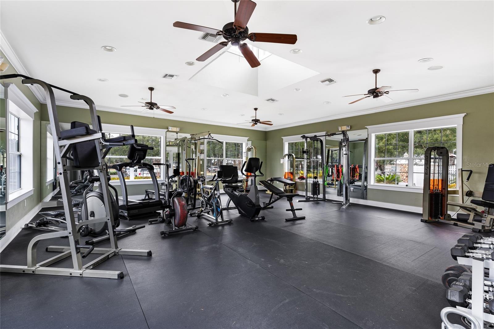 Image 42 of 47 For 9092 Maryann Drive