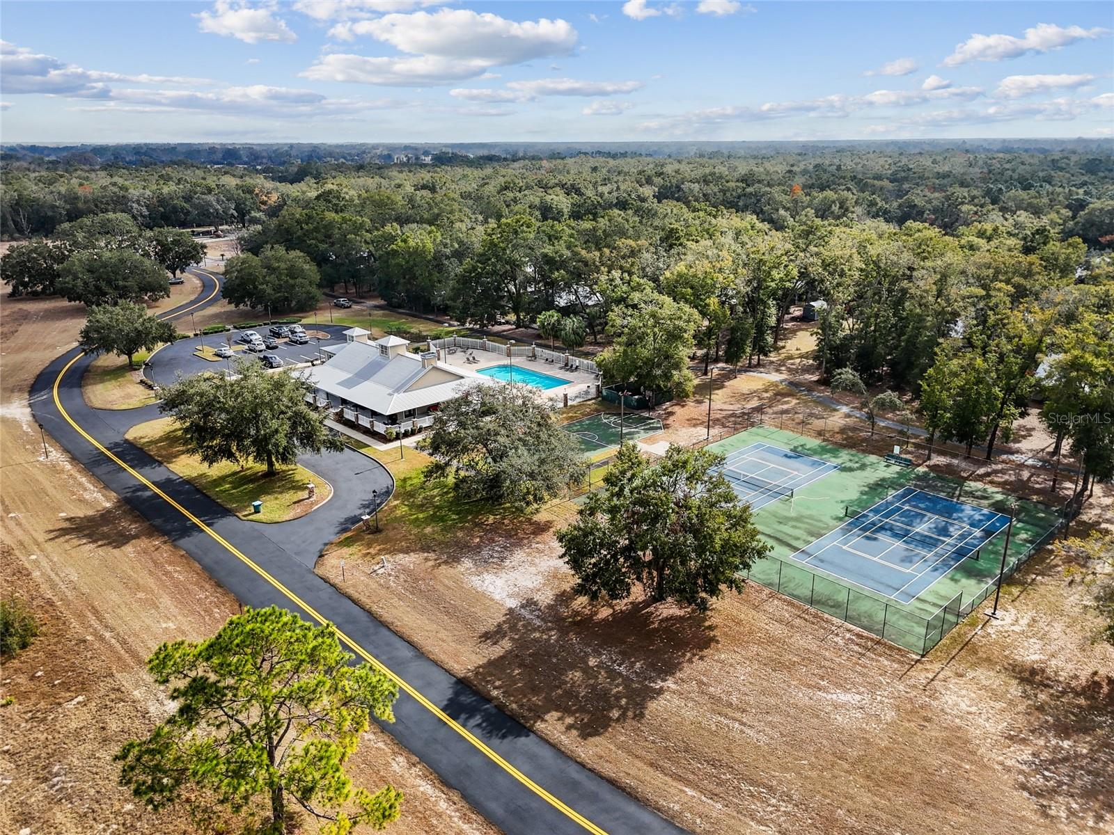 Image 46 of 47 For 9092 Maryann Drive