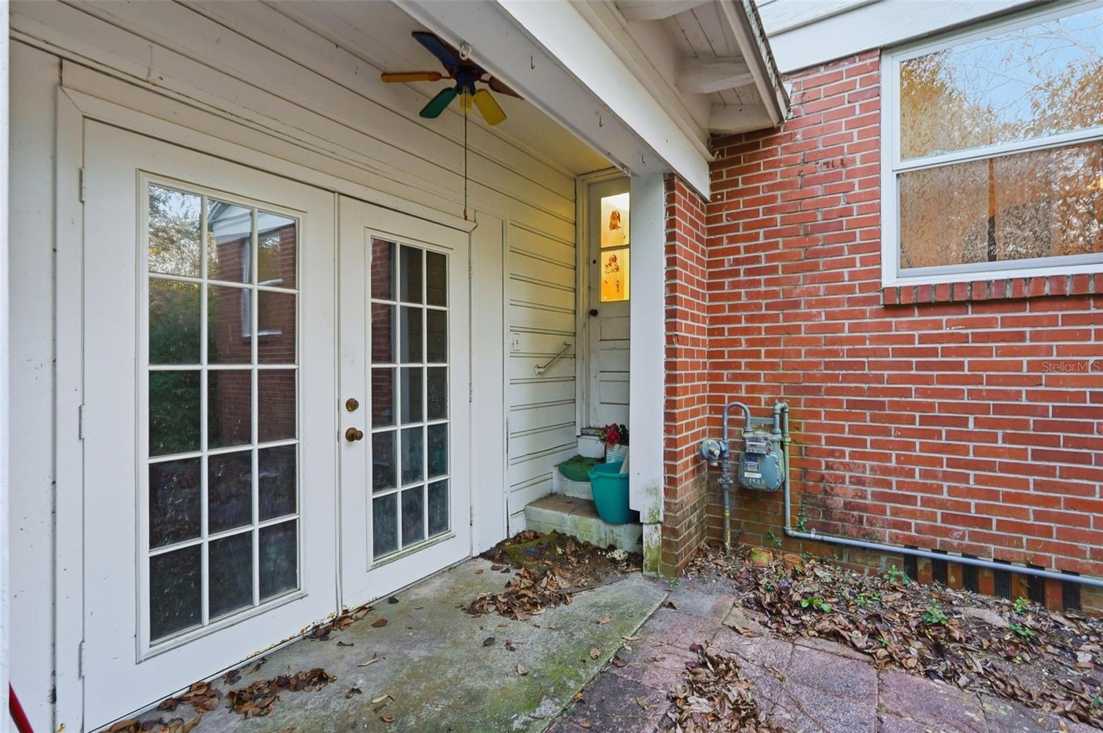 Image 20 of 42 For 1423 11th Road