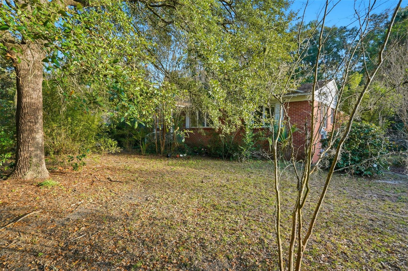 Image 34 of 42 For 1423 11th Road