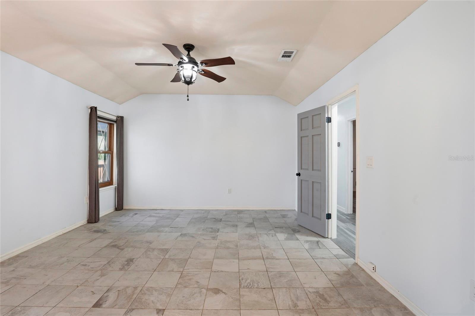 Image 24 of 38 For 10808 31st Place