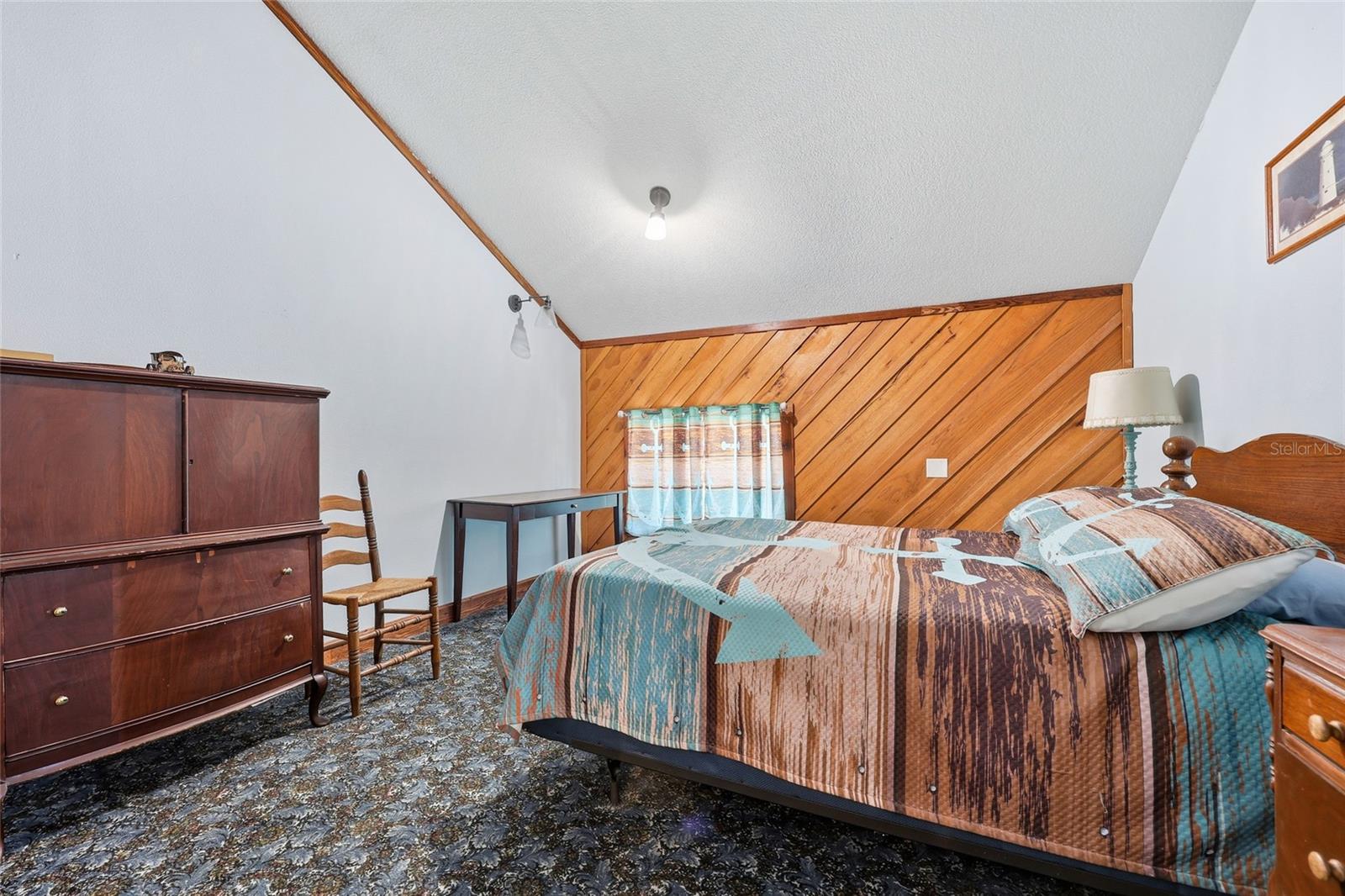 Image 15 of 32 For 317 Cedar Street Ne