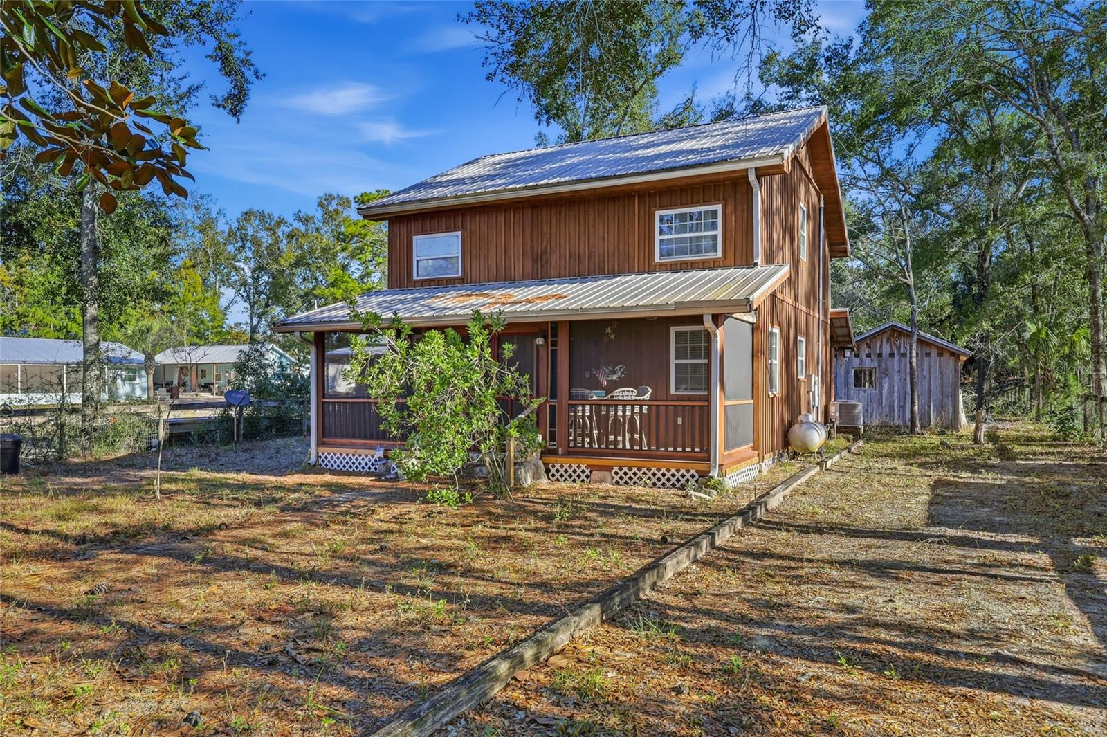 Image 23 of 32 For 317 Cedar Street Ne