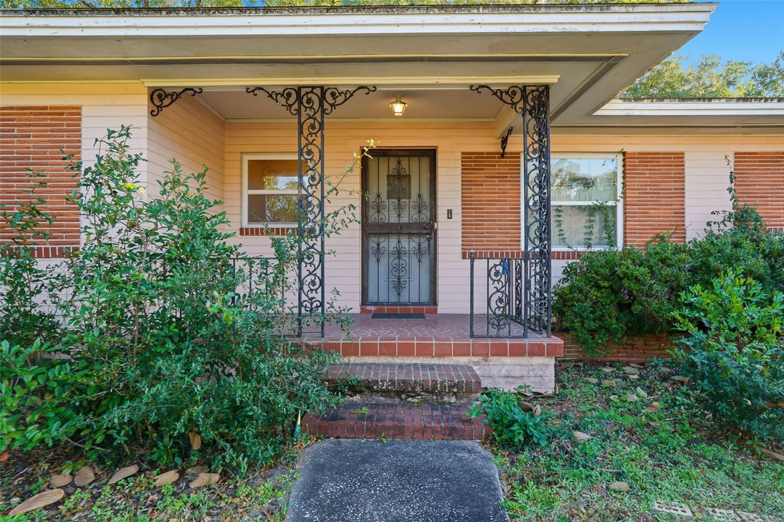 Image 2 of 47 For 1643 16th Avenue