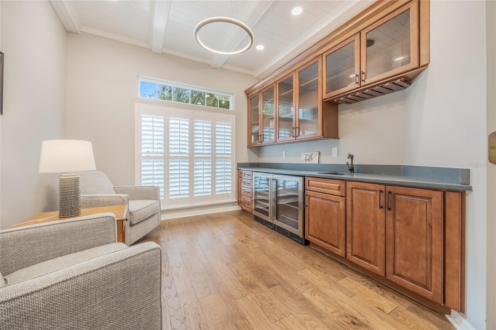 Image 22 of 83 For 7146 35th Avenue