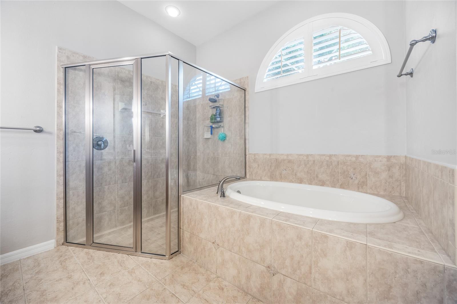 Image 46 of 83 For 7146 35th Avenue