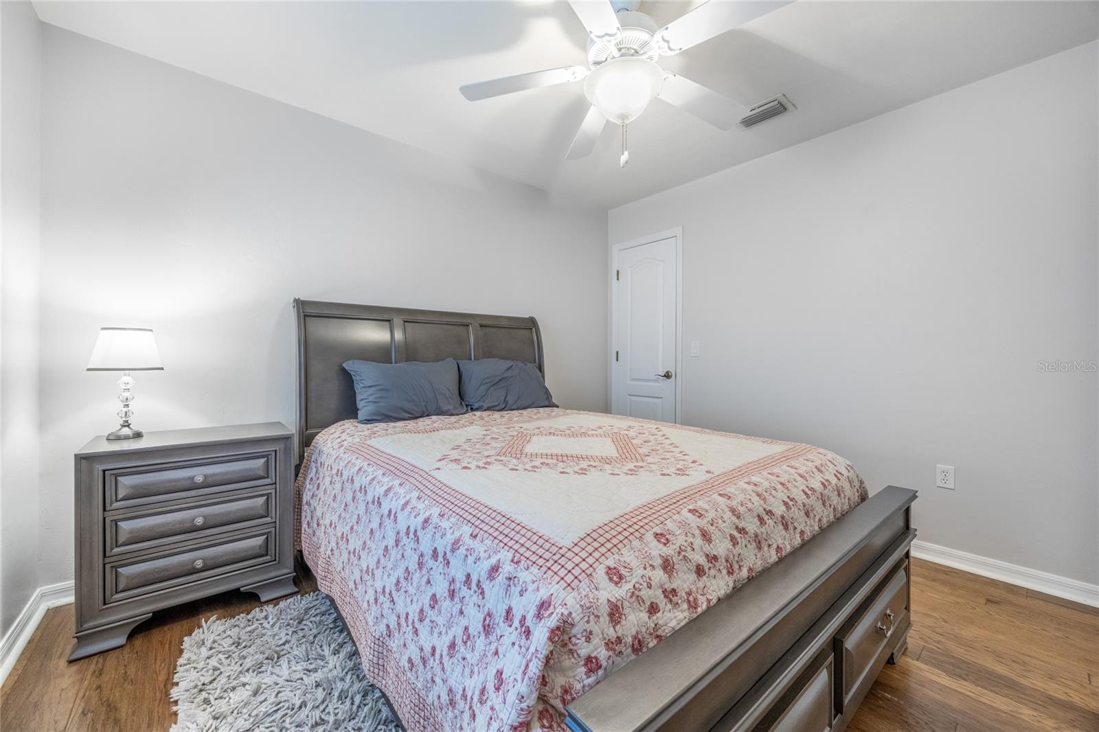 Image 57 of 83 For 7146 35th Avenue