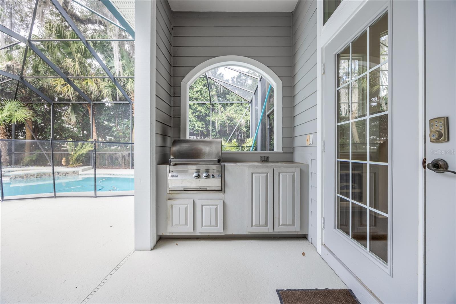 Image 69 of 83 For 7146 35th Avenue