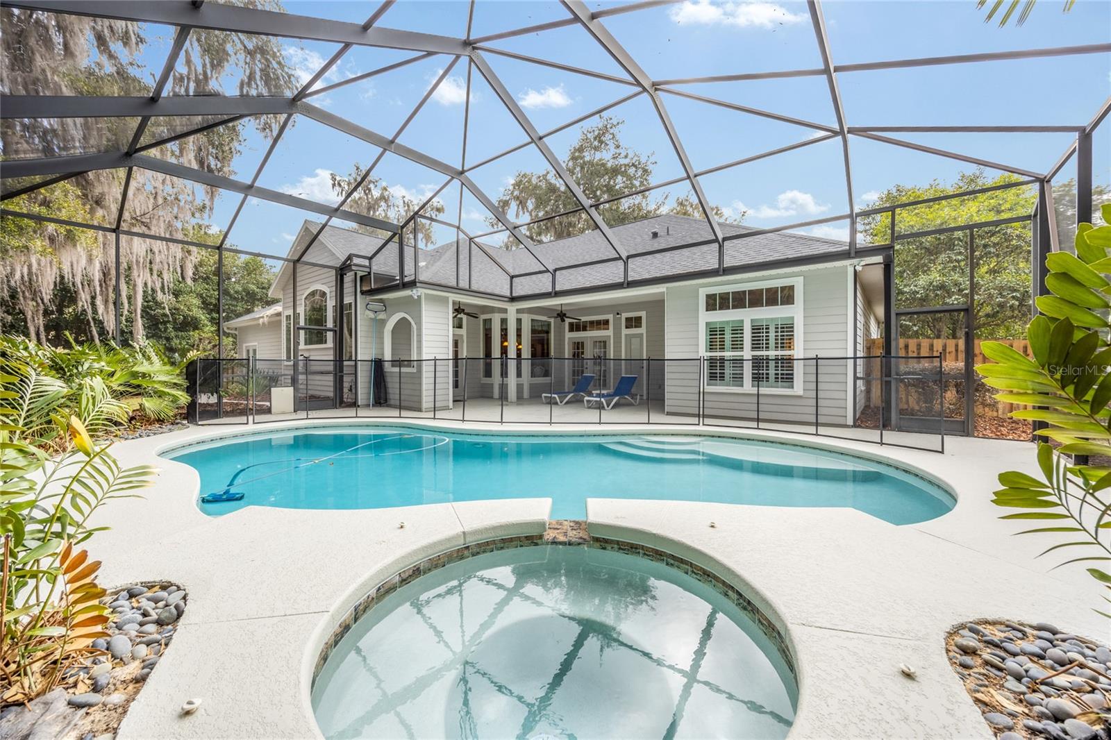 Image 70 of 83 For 7146 35th Avenue