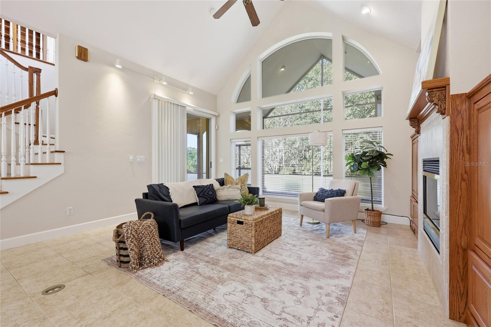 Image 14 of 44 For 18604 262 Avenue