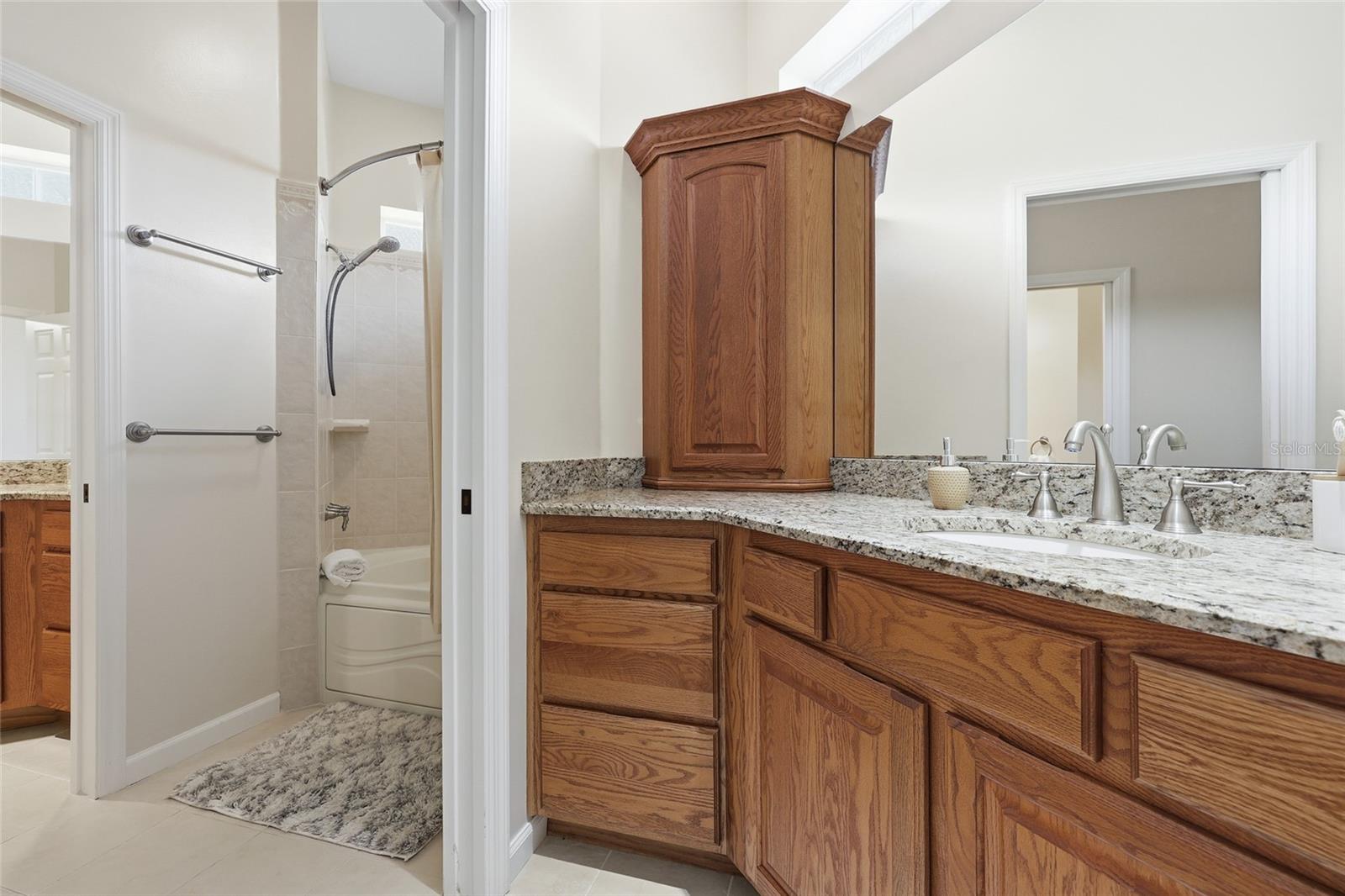 Image 25 of 44 For 18604 262 Avenue