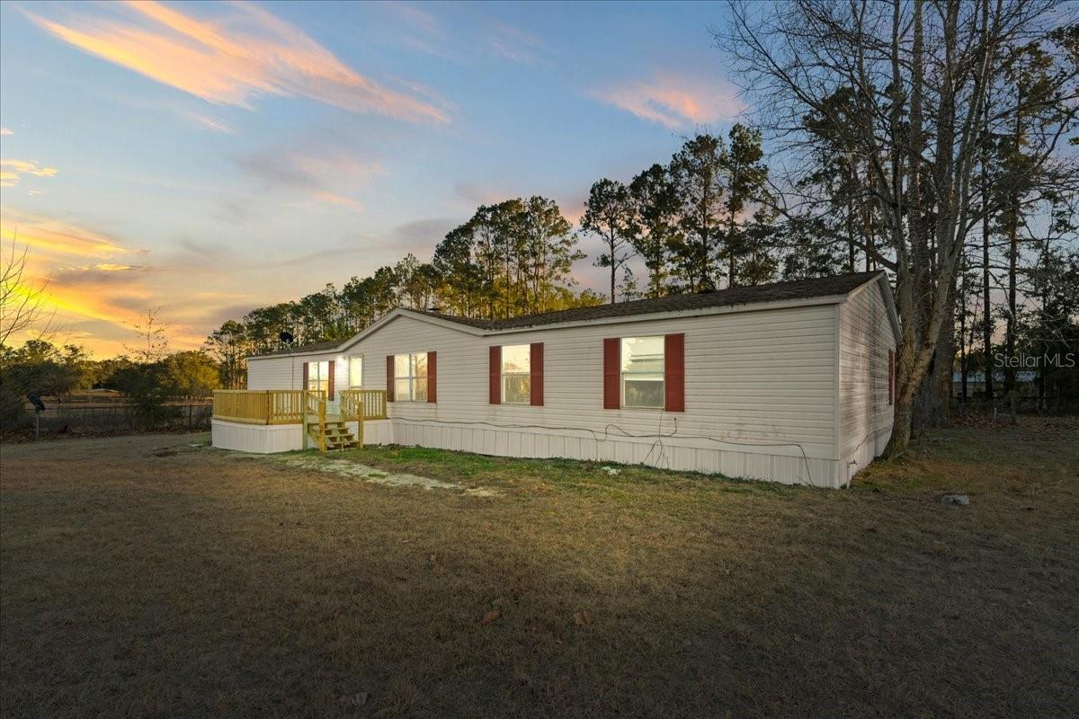 Details for 19227 187th Avenue, ARCHER, FL 32618