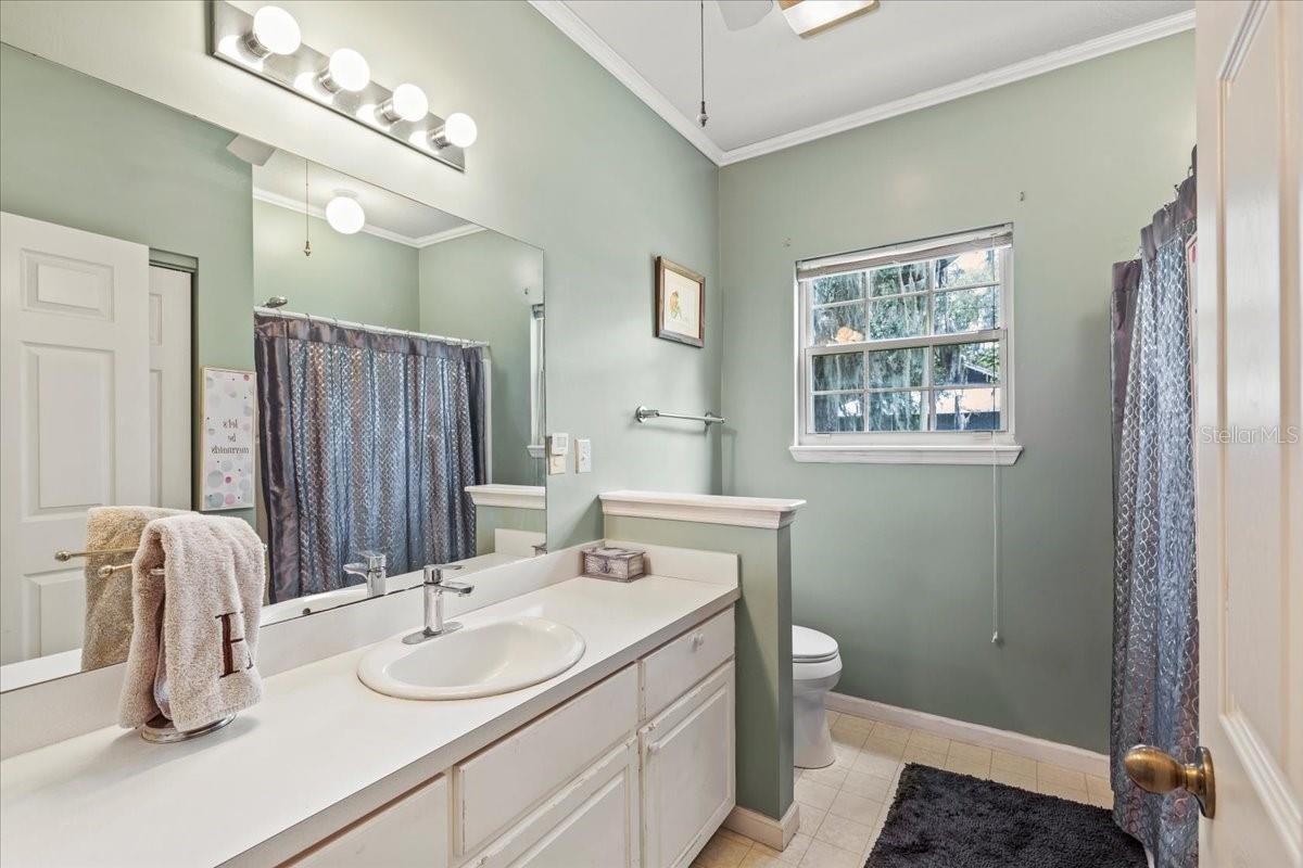 Image 33 of 49 For 6720 Mount Vernon Drive