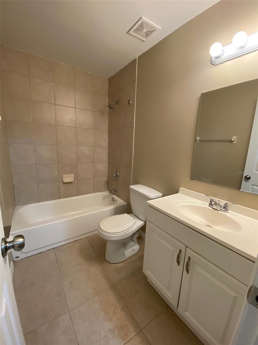 Image 16 of 16 For 2430 4th Terrace