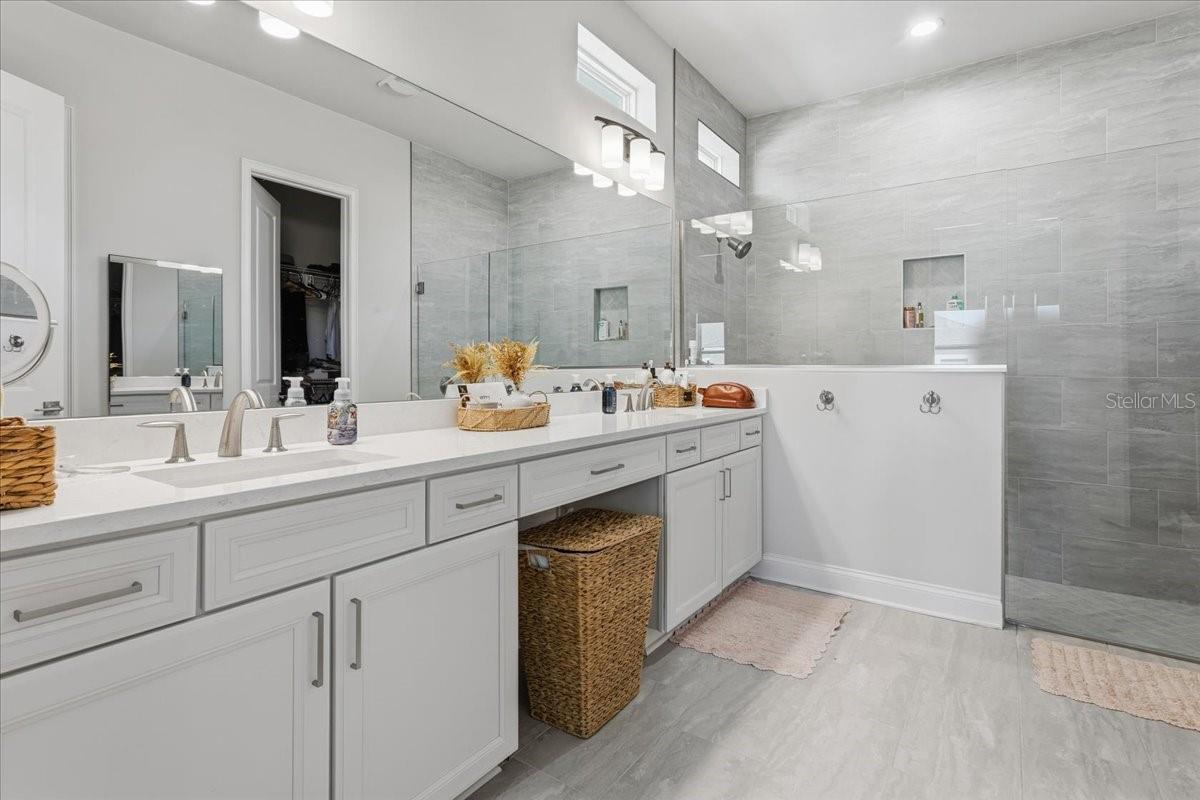 Image 21 of 56 For 12030 32nd Lane